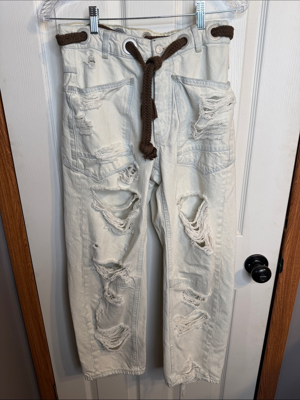 Free People Cream Distressed Boyfriend Moxie Jeans - Picture 6 of 8